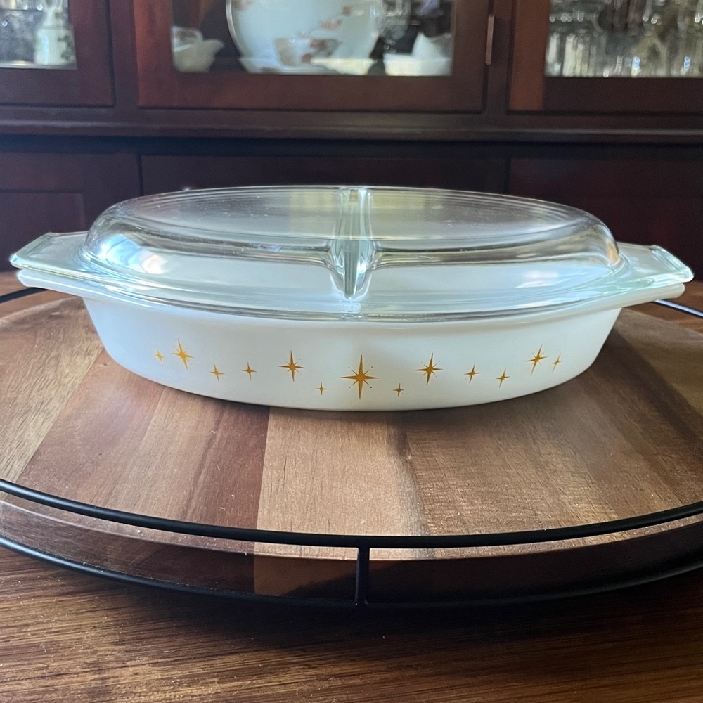✨Vintage - Rare - PYREX 1.5 Quart Atomic Starburst Divided Casserole Dish / Lid✨